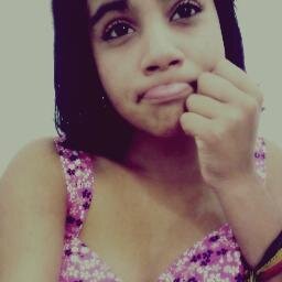 -
As vezes para continuar não basta apenas virar a página, é preciso rasgá-la. Minhas necessidades mudaram, minhas prioridades são outras.