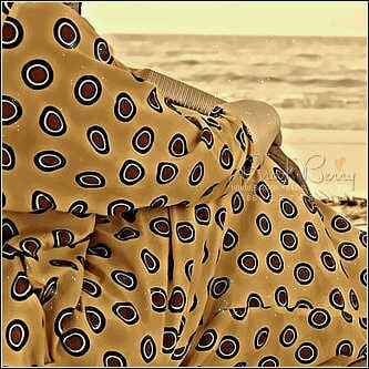 No words can describe who I am (فلسفة) if u want to know me , follow me ♥