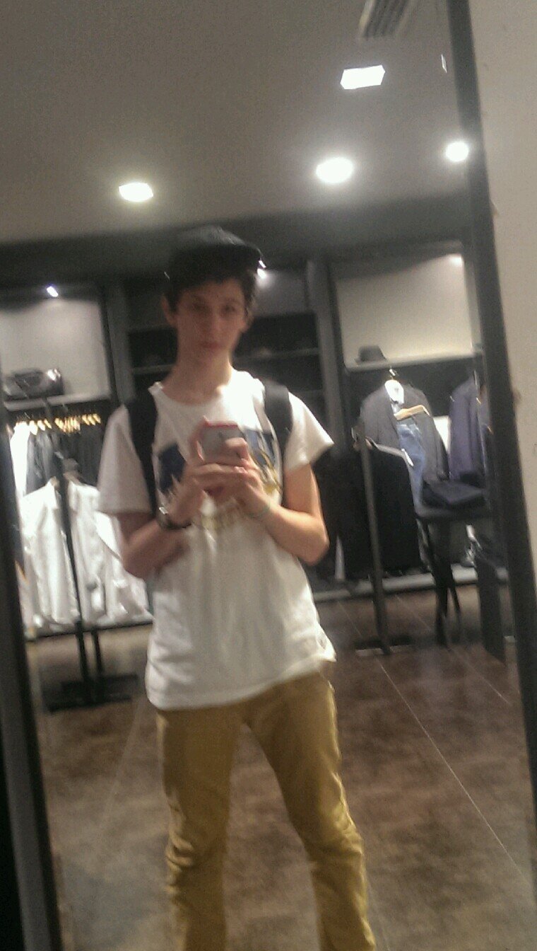 abonajdat's profile picture. 