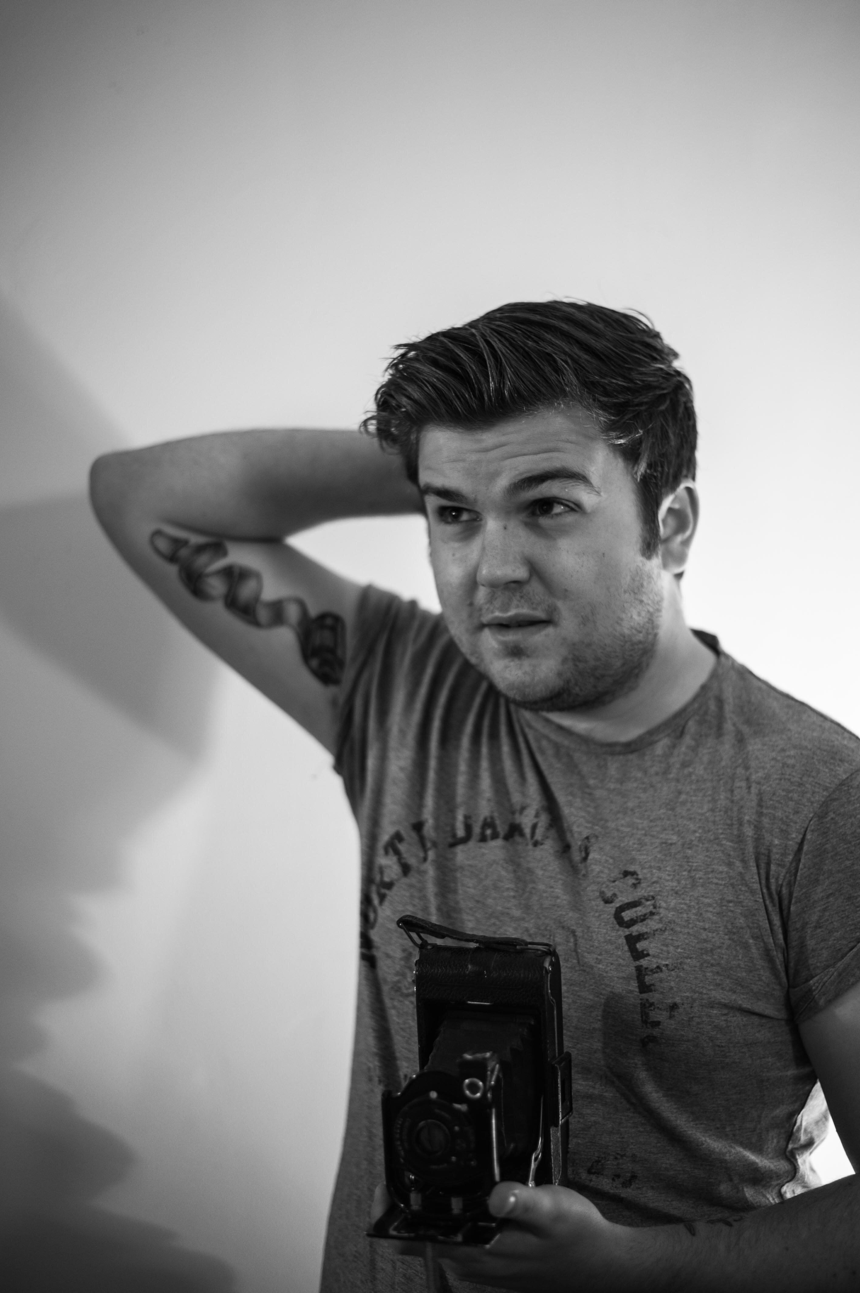 BehindtheBellow's profile picture. Behind the Bellows (BtB) is a twice monthly blog. BtB is about celebrating antique cameras and more!