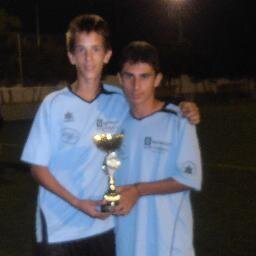 me encanta el futbol kiero ganarlo todo. Perdido por la vida jajaja
Nacido en la mejor generacion en el 98(:
Tiago :3
Los Montesinos♥ aki lo tengo TODO