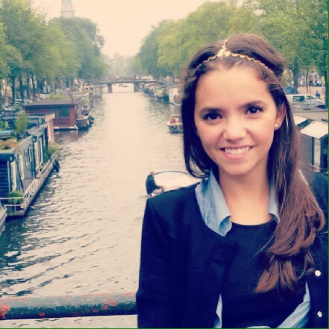 Parisienne by way of Miami. 
PR @omnicomPR_FR ex @Edelman_Fr @PubConsultants 
#youngPRfr 2015 @CannesLions