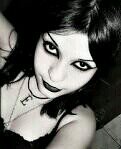 nao tente me consertar ,eu nao estou quebrada. Sou gotica e se quiser saber mais segue ai.