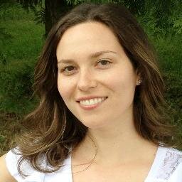 Brasileira-Canadian, Graphic & Web Designer, Yoga student, Songwriter
