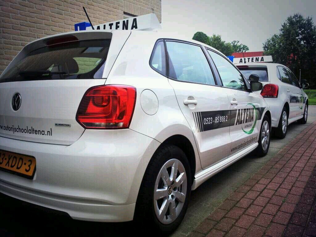 Veilig en leuk op weg naar je rijbewijs! Omgeving Hardenberg. Ook voor Faalangst, Rijles en Autisme. Gecertificeerd Rijangst deskundig!