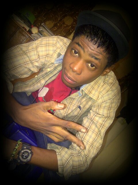 Infamous mee