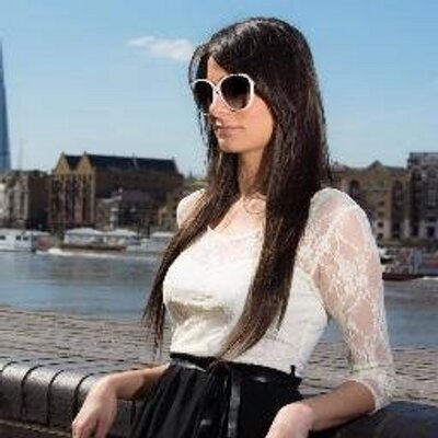 Shakira Elliott On Twitter Waking Up W Green Eyes How Strange Http T Co Cx6sfojby3