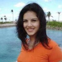 Rachel Roberts (@rachelinfoweb) Twitter profile photo