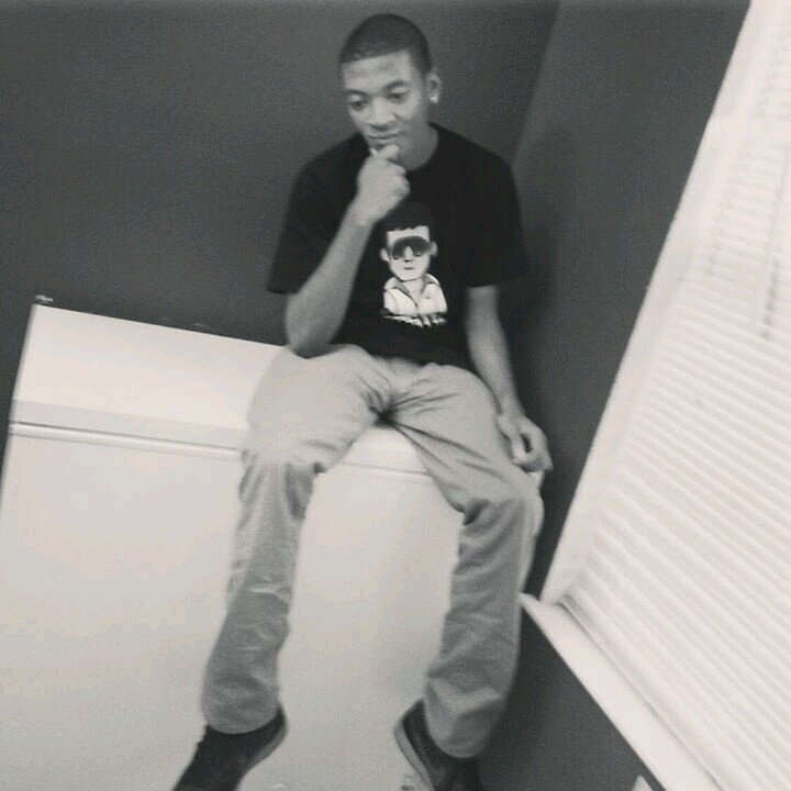 ig-trinidvdivnxmvbster_ #EKHS12 Alumni #CannabisEnthusiast #Rebel #Marxist Rebel to Society. #xxgrand #TWA #privatelyricist