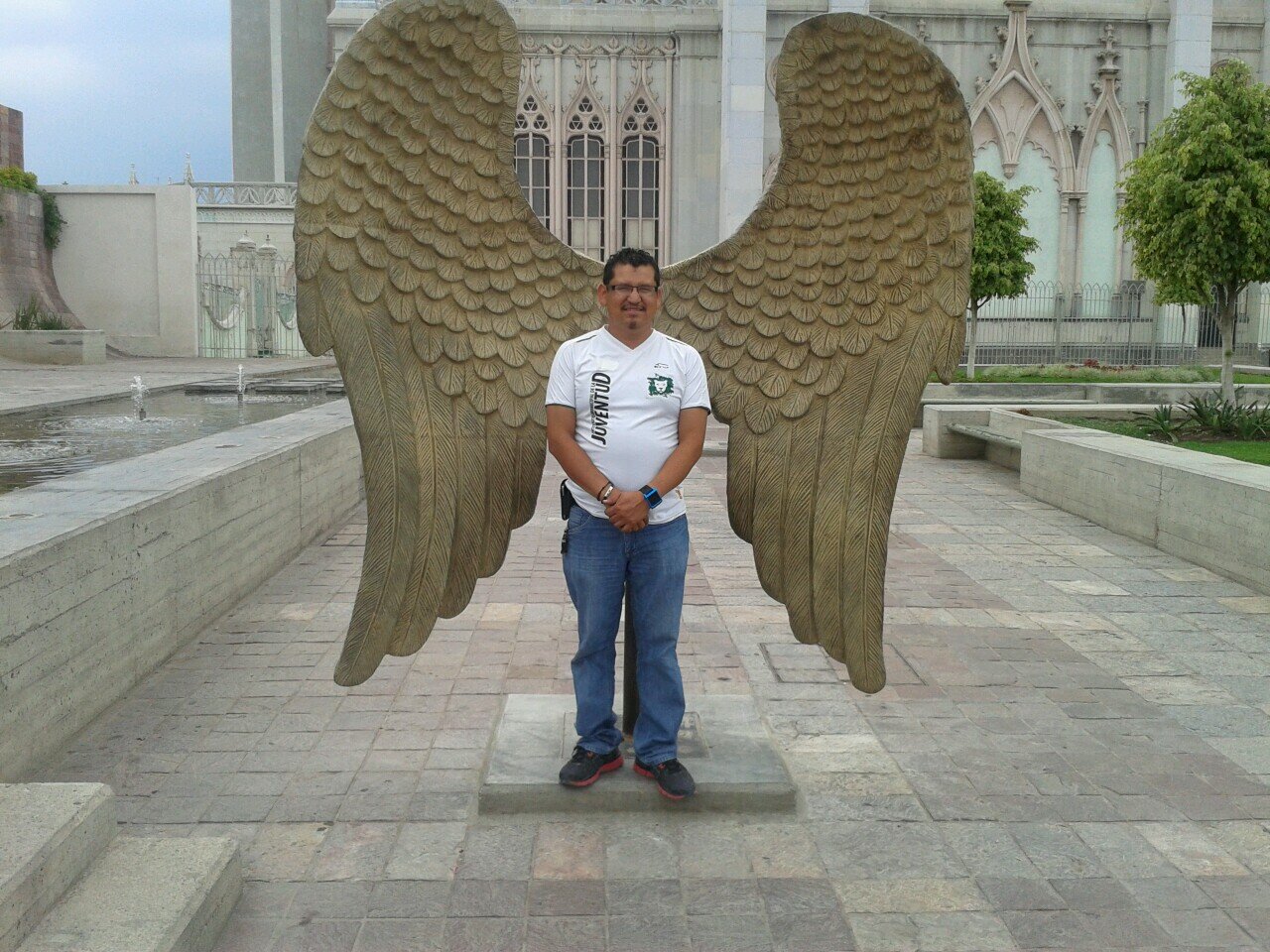 eljefe1176's profile picture. 