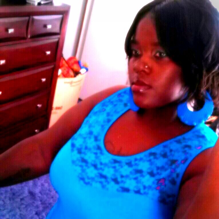 lovin life to the fullest, proud mom to my lil prince, #Team Leo, follow ur girl ill follow back!
