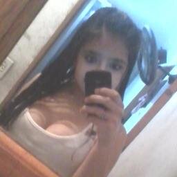 Sou linda piriguete, loka, retardada e acima de tudo belieber :) 3