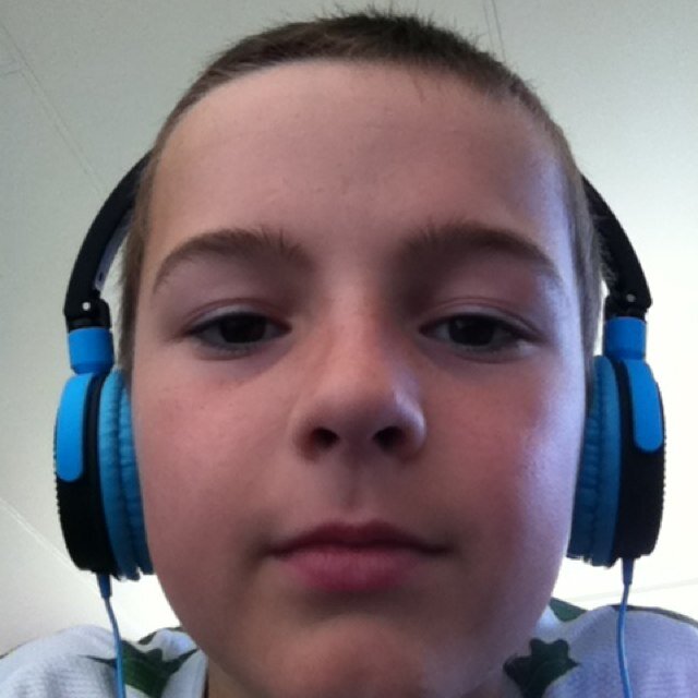 LoganBunning's profile picture. Naki boy,loves soccer,Follow Plz