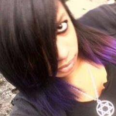 Tenho.17.anos.moro.em.suzano.SP..Amo.rock..(banda.favorita.Slipknot).