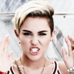 Twitter oficial da página Miley & Smilers no Facebook! #Radiating...
