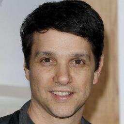 jesuishenri's profile picture. 