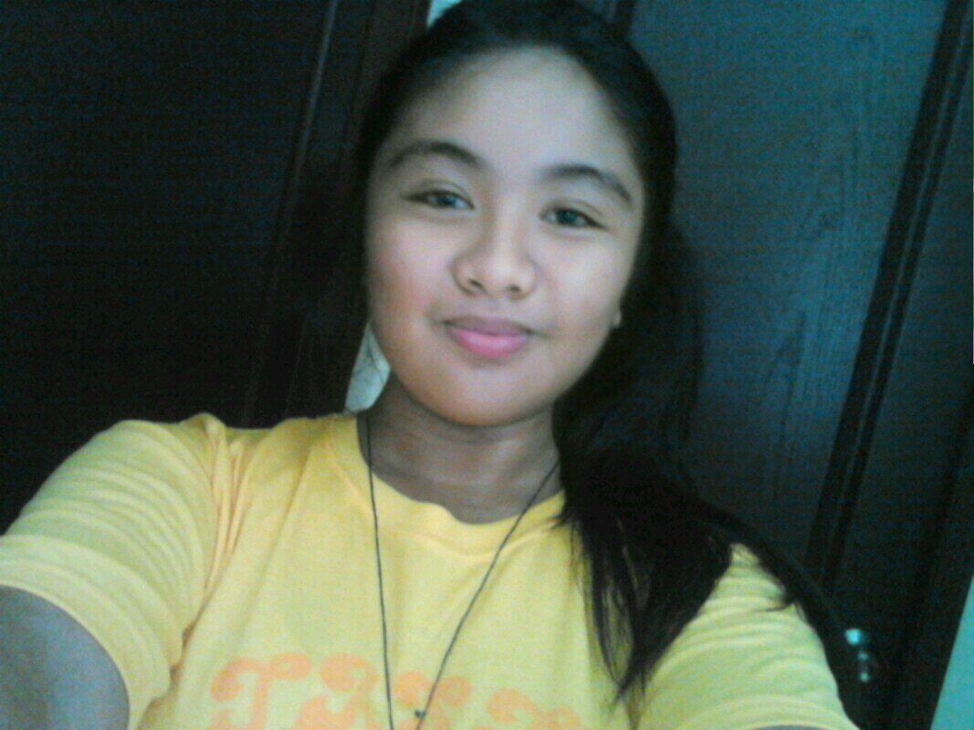 |Mabait|Simple|not snob|cream-O HOLIC meee hahaa :)..... Libre close prend, mga FRE! :*