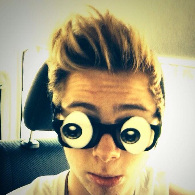 I love 5 seconds of summer and one direction