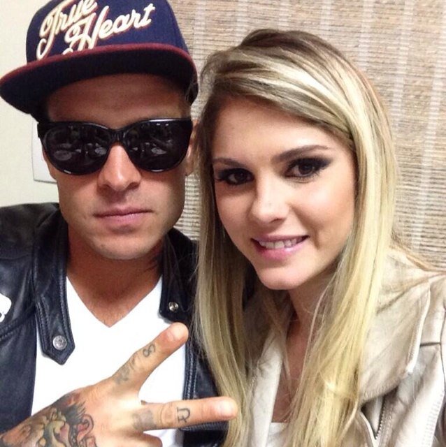 Fã do casal Barbara Evans e Mateus Verdelho. Apaixonada e admiradora de ambos. ❤