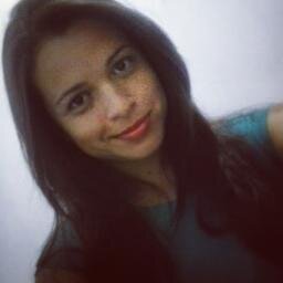 Bacharel em Ecologia/UFPB-LN, Ariana, 22 anos, Flamenguista...o/