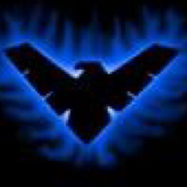 Dick grason . Also nightwing . Follow me just because . And follow me because ill be like yo someone followed me http://t.co/VEQHeGP5cc