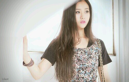 ` ↷ ✩ — Verified Roleplayer @paperstarsrp ; baek sumin ; #92liner ;  ✩