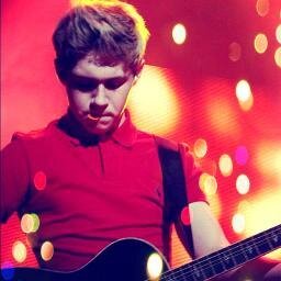 MC NIALLER UP IN HERE
