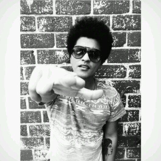 A dream you dream alone
is only a dream. A dream you
dream together is reality ♪♫♪ I'M HOOLIGAN & U ? I love @BrunoMars ;3