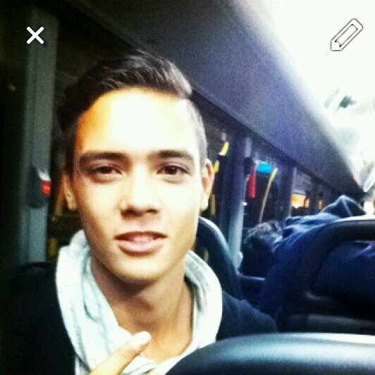 Soccer player of #fcutrecht C1. 
I'm proud of you and I love you twinbrother. kus @s_elyssejewelx ♥.