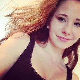 Just close your eyes, the sun is going down. You'll be alright. No one can hurt you now. beste vriendinnetjes Sanne - Aniek - Nadine & Sofie :*