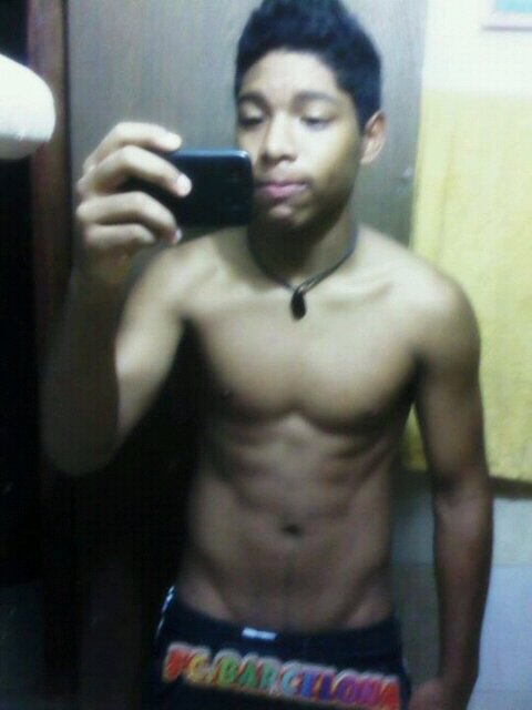 #Tiburonsito:3