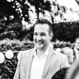 ThomasPastink's profile picture. Mediajongen @ Bureau Strak | Inspiratie op http://t.co/bJAUbb1msp | Marketing | Communicatie | Strategie | On-life | Social Gravity | Nieuwe media