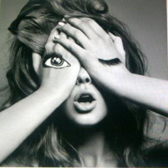 mo0oly123's profile picture. رُبما فقدت أشياء جميلة وكثيرة ولكن مُتفاءله بأن هناك أشياء أجمل ستدخل حياتي !