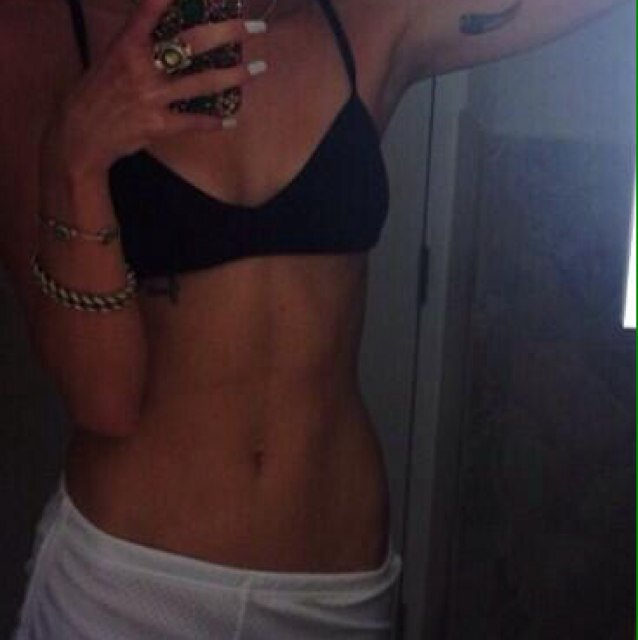 A;22 // H; 5'10// sw; 74kg// cw; 69kg//GW; 55kg // UGW :50 kg