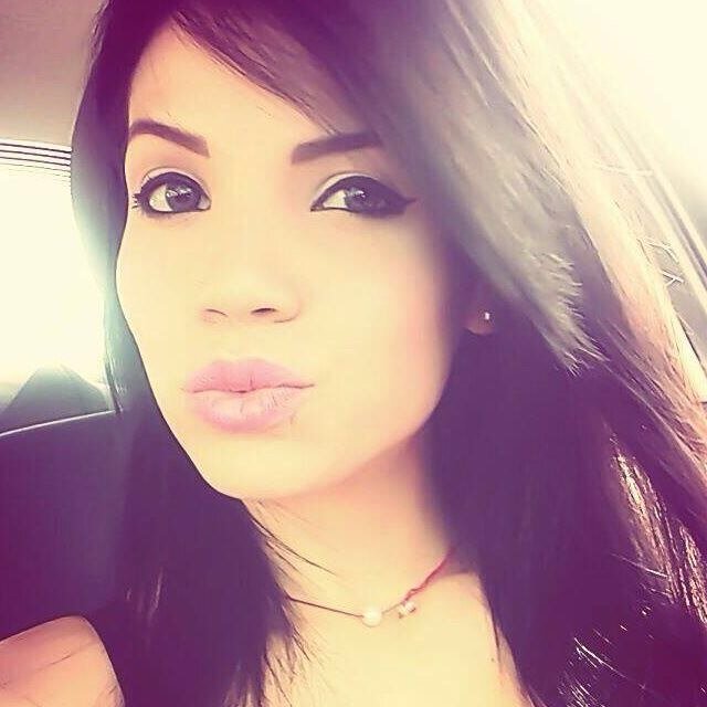 Antes @flakitapr ' Segunda cuenta gracias a Twitter ; Madre de DOS ; Futura esposa de UNO ; Técnica de uñas & Youtuber (;