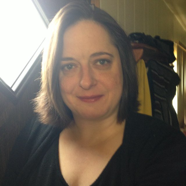 charlenel2103's profile picture. 