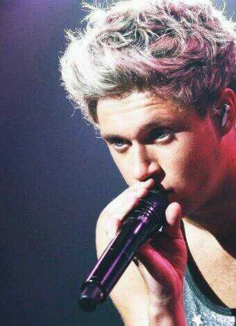 Hey guys ! This is my Private account ! Well, enjoy. I'll follow back ! xx