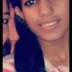 Simpatica , estressada , carismativa , ignorante com quem precisa , eee muiito carinhosa com queem merecee , ESSA SOU EU ! *-*