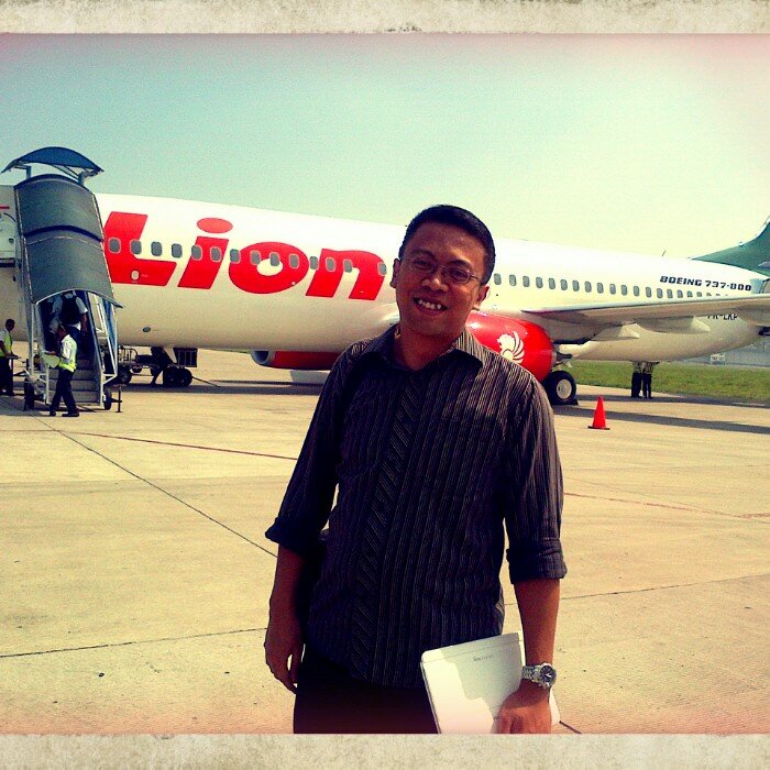 tamayudhi_'s profile picture. rebo wage | I'm just an ordinary man in unordinary earth, want all the best for his life and family | and you know what, trust me..