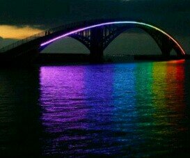ﺇﻟﻴﮧٌ .. ﺂﻠﺸَﻮﻕ ﺷَﻲﺀ ﺟَﻤﻴﻞ ﻭَﻟﻜﻦَ، ﺂﻸﺟﻤَﻞ ﺂﻦَﻳَﺸﻌﺮ ﺑڳ ﻣَﻦ ﺗَﺸﺘَﺎﻕ