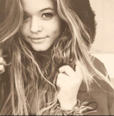 WickedBeautyAli's profile picture. 