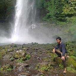 I Run N Run to take anything what i want ^`^ I Jagalah ucapanmu Karena ketika kamu salah berucap, orang lain hanya bisa memaafkan, belum tentu melupakan I