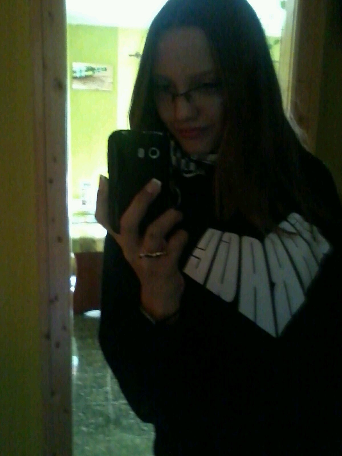Hello! My name is Ditte. I'm 14years old. I crazy about 1D