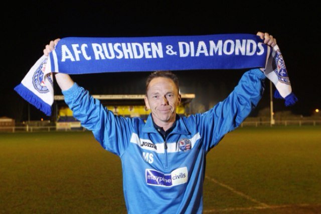 Twitter page dedicated to mark starmer, the @AFCRD coach.
