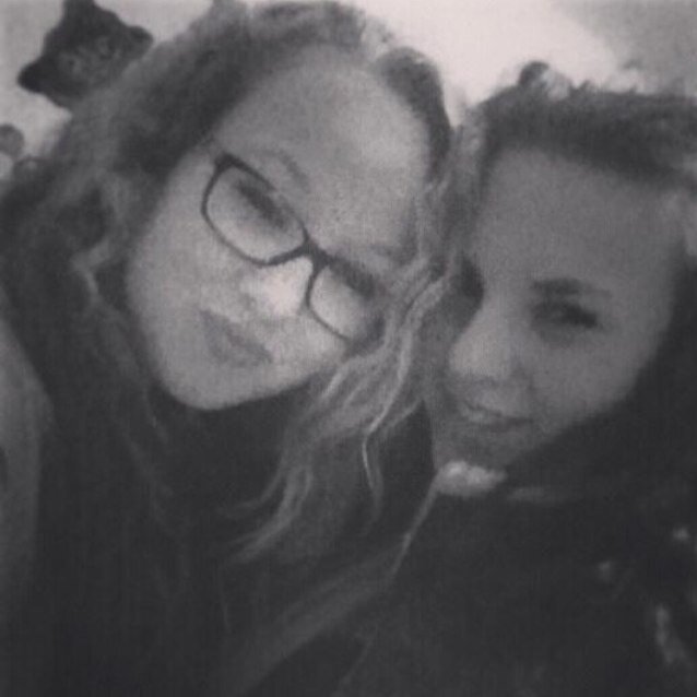 15 jaar / kickboksen / hou van me lieve vriendinnetjes / love to sing, dance and do crazy thinks with my friends