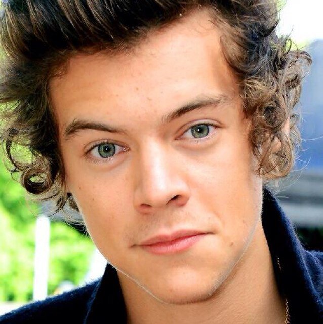 FREE FOLLOW bc I wanna help you reach your goal from @imgharry & @vinerbae!