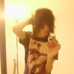 I'm Zak,  c; I like turtles and pandas. I can draw and skate. I'm real!!! Taken by my amazing perfect loveable babe @Fallencasper123 Music is better than you k