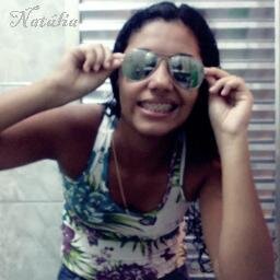 Viva para ser feliz e não viva em vão.