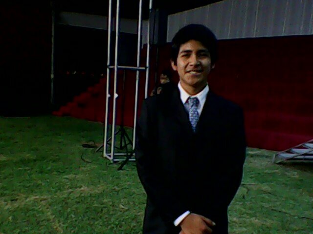 hecdav27's profile picture. Estudiante de administración y negocios internacionales. Dinámico y comprometido con lo que hago. Interesado en forjar buenas relaciones y servir a los demás.