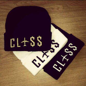 Sherfiloe's profile picture. If life is a Bitch then mine is a gold digger